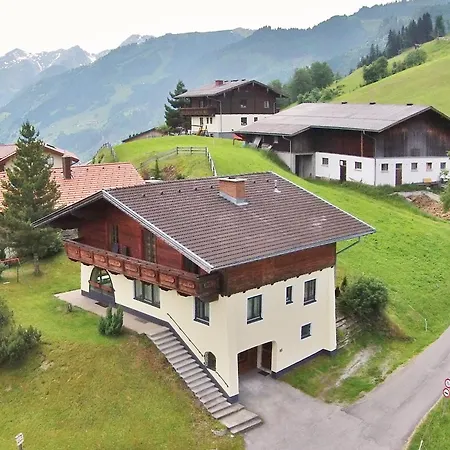 Charming Chalet Near Gro Arl With Garden