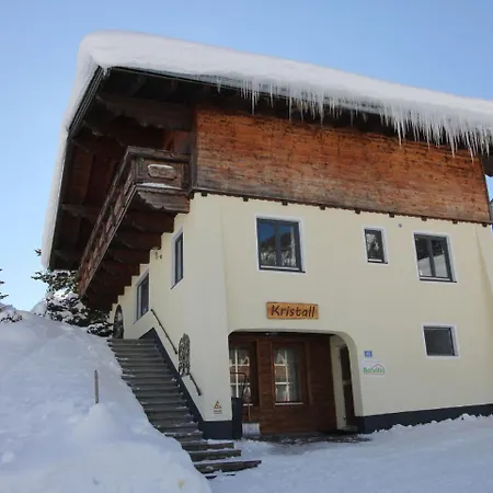 Charming Chalet Near Gro Arl With Garden Шале *